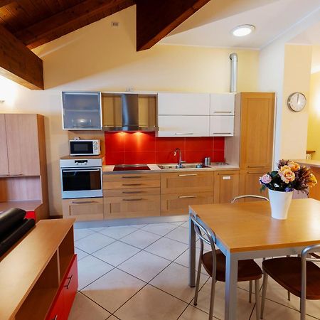 Residenza Il Castello Daire Sondrio Dış mekan fotoğraf