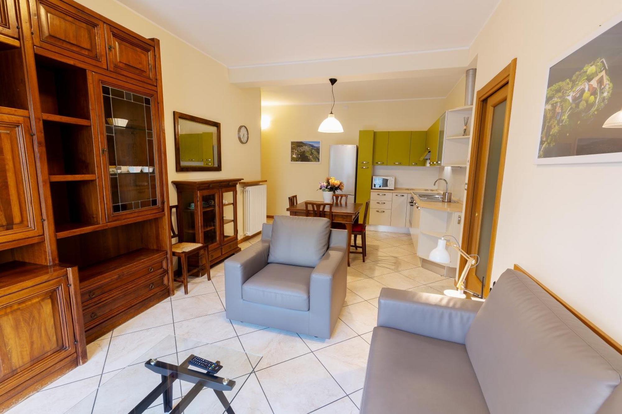Residenza Il Castello Daire Sondrio Dış mekan fotoğraf