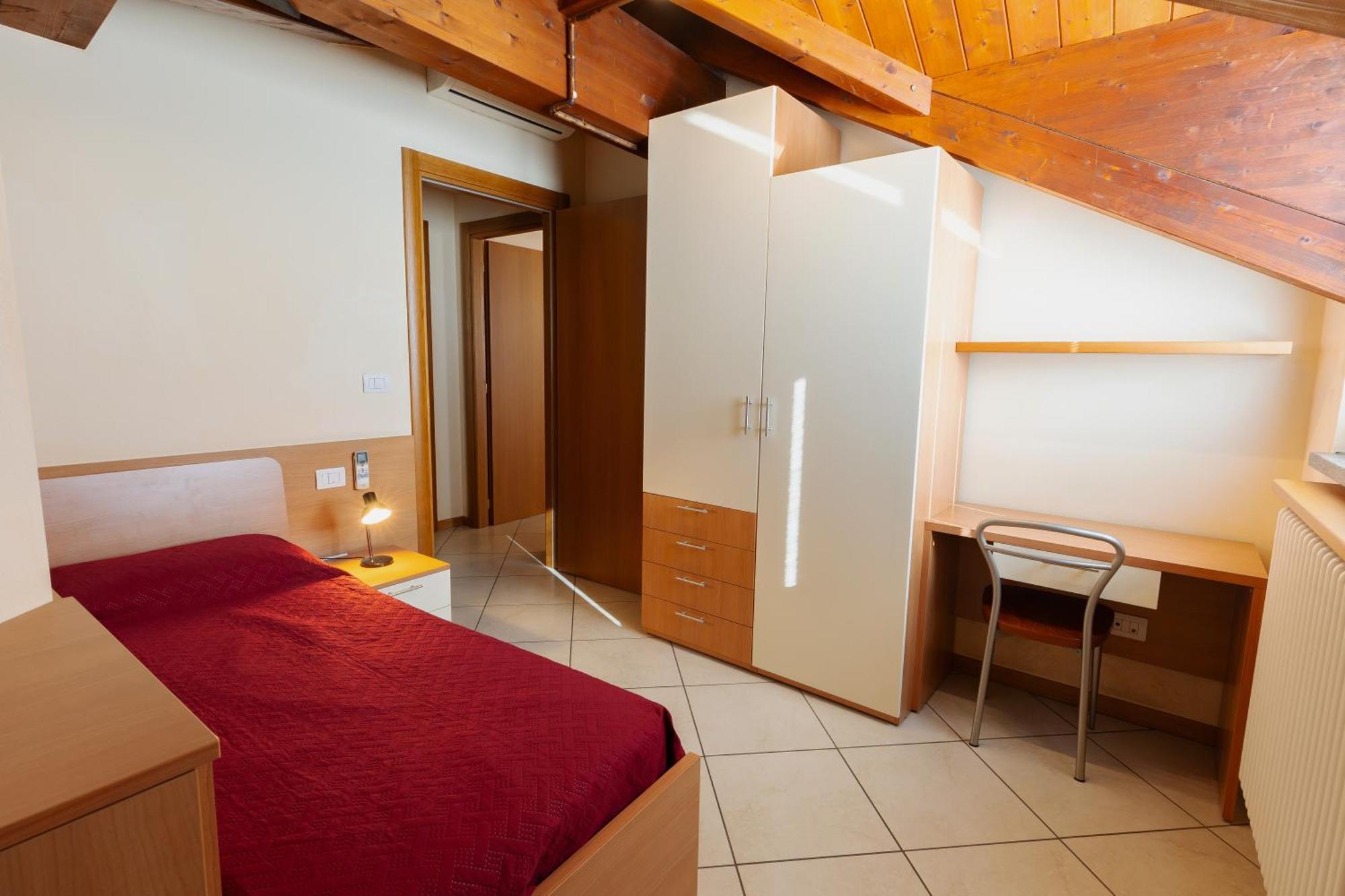 Residenza Il Castello Daire Sondrio Oda fotoğraf